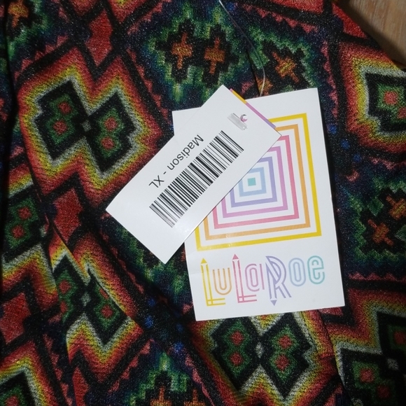 LuLaRoe skirt - Picture 2 of 2